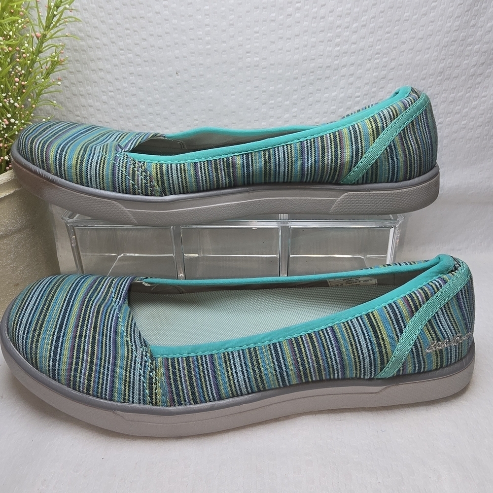 Eddie Bauer Women's Teal and Gray Striped Flats Slip On Sneaker Size 9